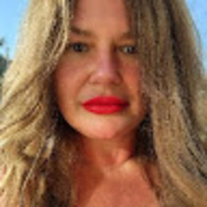 Meet your Posher, Ania